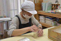 一つひとつビニールに包装