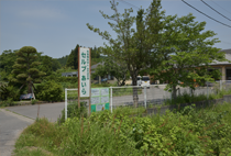 施設入口